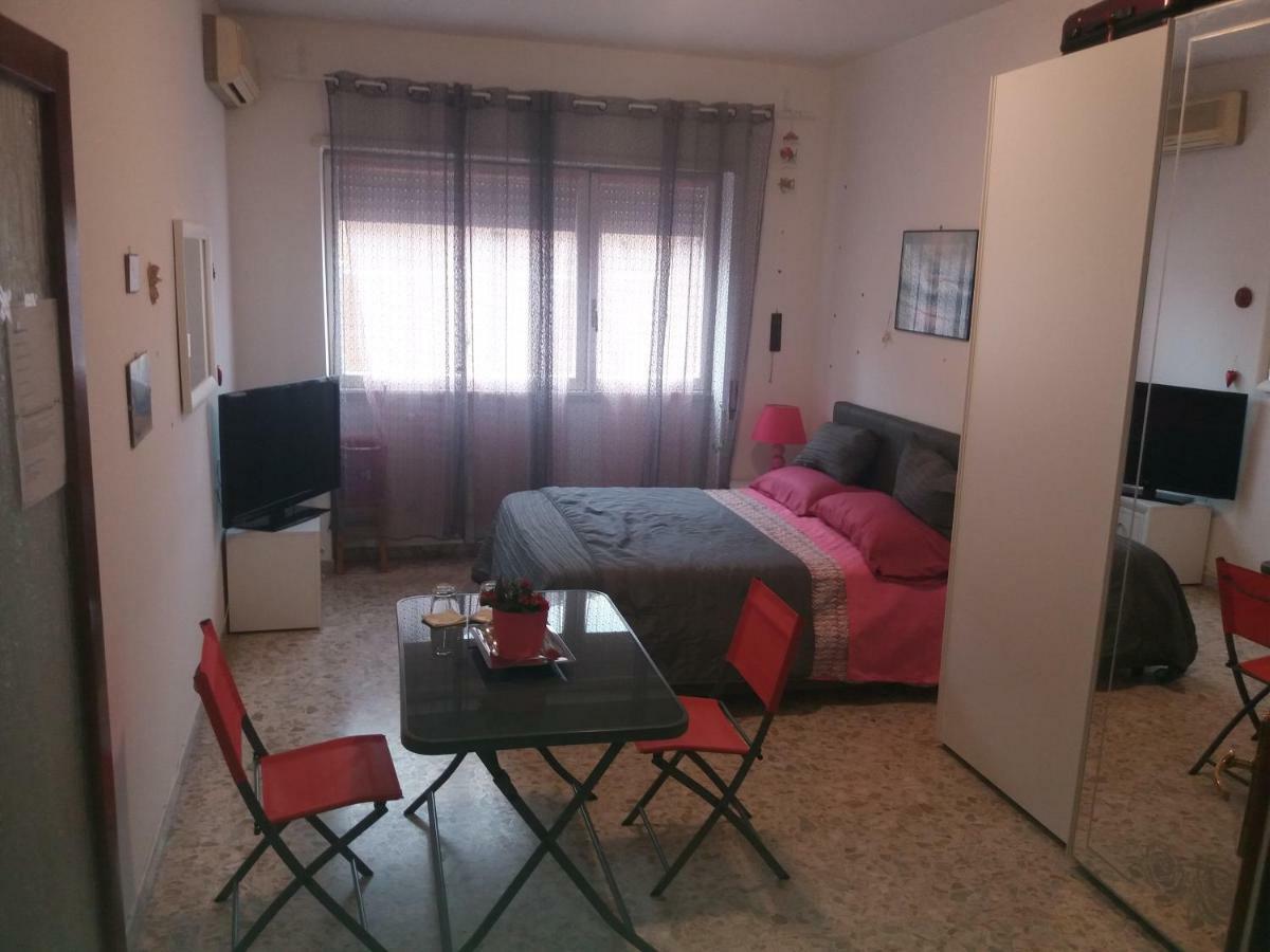 Apartament Silvy Trastevere Рим Екстериор снимка